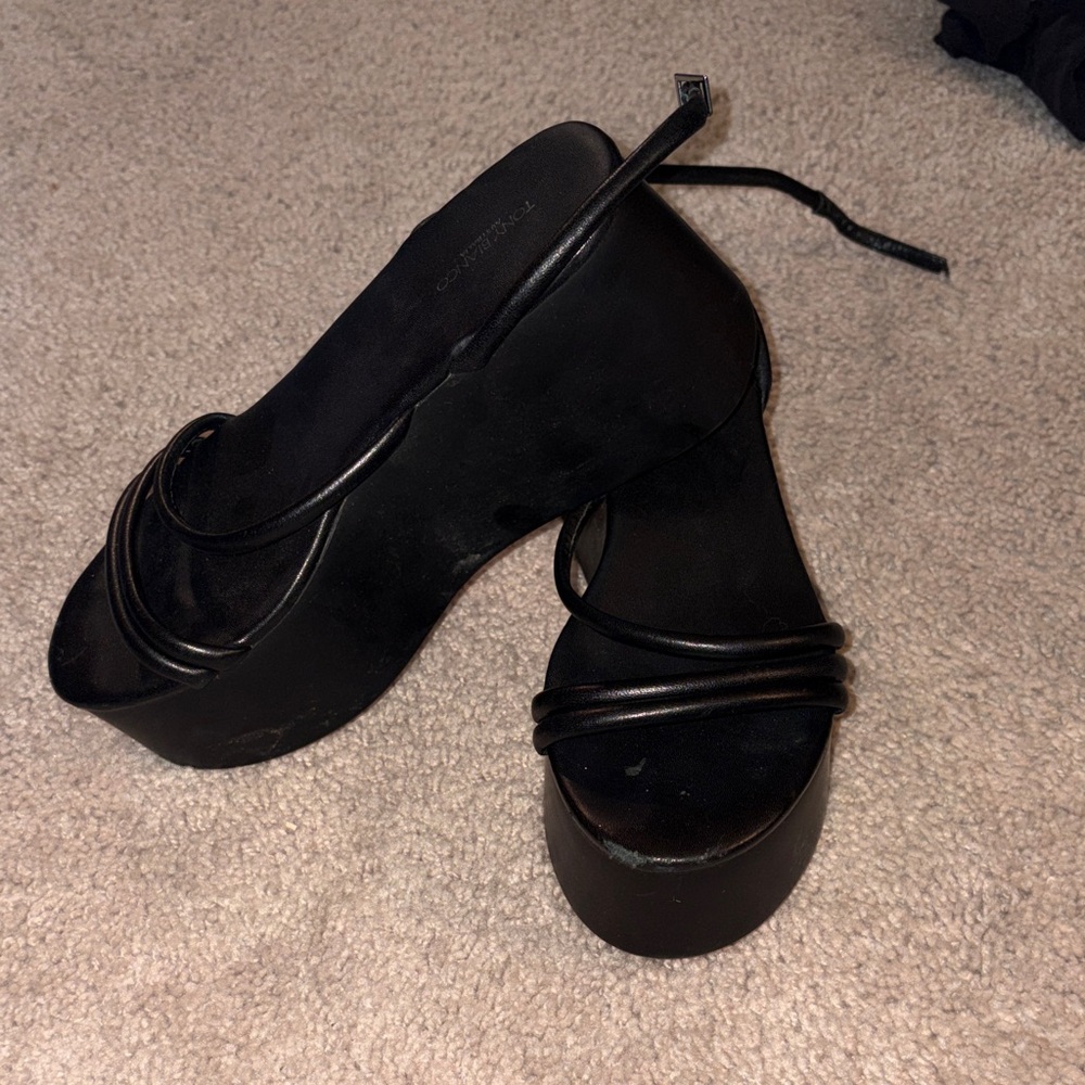 Tory Sandal Black Platform Sandals - Picture 4 of 5